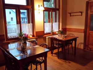 Foto sihtkohas Hamr na Jezeře asuva majutusasutuse Hotel Pacifik galeriist
