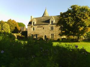 Zahrada ubytování Manoir de Kerguéréon + 13 fotografií