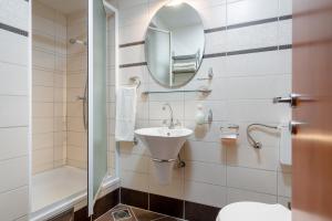 Kúpeľňa v ubytovaní Villa Tanja + 37 fotografií