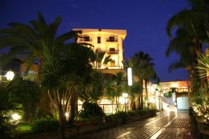 Photo de la galerie de l'établissement Hotel Ristorante La Lanterna, à Villaricca