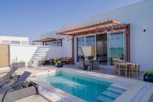Cappuccino Luxury Beach Villa، Jomba (أسعار محدثة لعام 2027)
