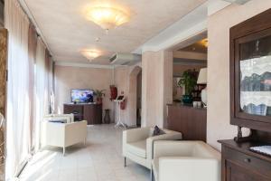 Gallery image of Hotel Oasis in Marina di Ravenna