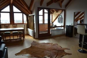 Postel nebo postele na pokoji v ubytování Hotel Garni Reulein + 37 fotografií