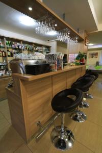 Lounge nebo bar v ubytování Horský Hotel Kristína
