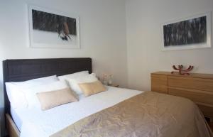 Posteľ alebo postele v izbe v ubytovaní Premium Class Apartments II