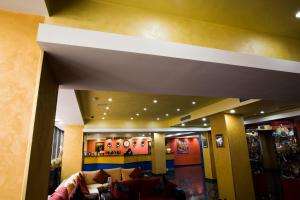 Χώρος καθιστικού στο Erebuni Hotel Yerevan