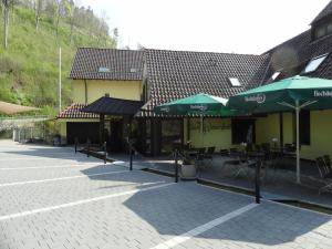 Gallery image of Hotel zum Wasserfall Garni in Oberndorf