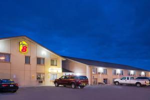 Gallery image of Super 8 by Wyndham Marshall MN in Marshall