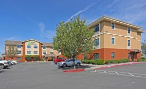 a parking lot in front of a hotel at Extended Stay America Suites - Sacramento - Vacaville in Vacaville