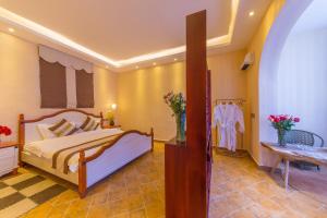 Letto o letti in una camera di Mengyuanju Boutique Inn