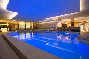 Bassein majutusasutuses Hotel Abano Astoria või selle lähedal