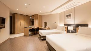 Gallery image of First Stay Hotel in Seoul
