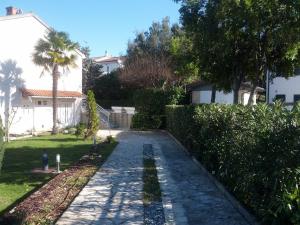 Fotografie z fotogalerie ubytování Rose Garden Apartment v destinaci Malinska + 26 fotografií