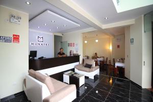 Posezení v ubytování Munayki Hotel