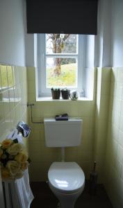 Kúpeľňa v ubytovaní Ferienwohnung Strubbauer Urlaub am Bauernhof + 13 fotografií