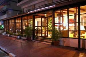 O edifício em que o hotel se localiza