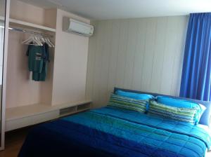 Postel nebo postele na pokoji v ubytování Baan San Kraam - Huahin
