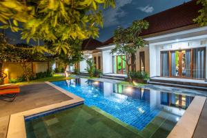 Gallery image of Astana Made Villas in Sanur