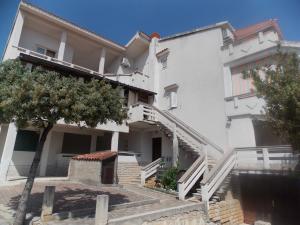 Gallery image of Apartmani Adriatic Ana in Novalja