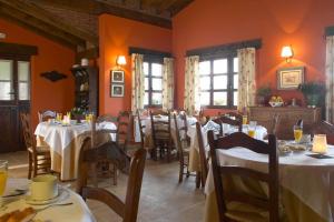 Restaurace v ubytování Posada Caborredondo