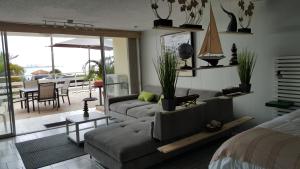 Foto de la galería de Cozy Apartment, Ocean Front en Fajardo