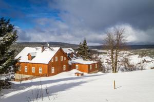 Hotel Jizerka 4 en invierno