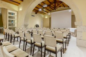 Posezení v ubytování Poggio Del Sole Hotel + 14 fotografií