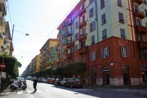 The surrounding neighborhood or a neighborhood close to a vendégházakat