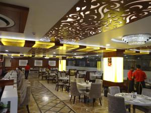 Εστιατόριο ή άλλο μέρος για φαγητό στο Hotel Tridev