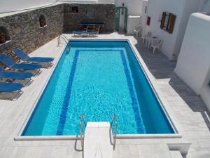 Bazén v ubytování Asteri Hotel nebo v jeho okolí