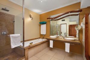 Ванная комната в Shandrani Beachcomber Resort & Spa