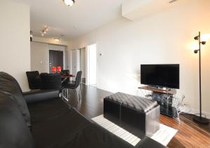 Gallery image of Executive Furnished Properties - Square One Mississauga in Mississauga