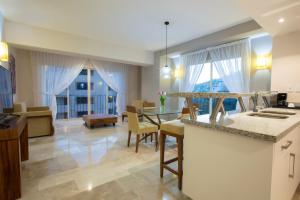 Fotografie z fotogalerie ubytování BelAir SunClub Cabos by Krystal Grand v destinaci San José del Cabo