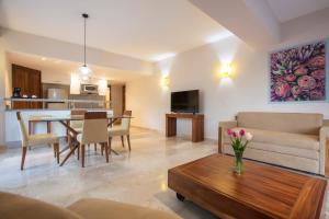 Fotografie z fotogalerie ubytování BelAir SunClub Cabos by Krystal Grand v destinaci San José del Cabo