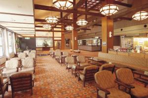 Majoituspaikan Watarase Onsen Hotel Sasayuri ravintola tai vastaava paikka