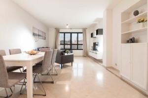 Kuchyň nebo kuchyňský kout v ubytování Malaga Center Flat Holidays Atarazanas Market