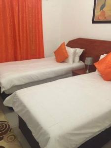 Φωτογραφία από το άλμπουμ του Overflow Guest House σε Γκαμπορόνε