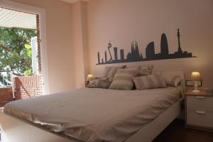 A bed or beds in a room at Musclera