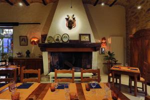 Restaurace v ubytování Logis auberge restaurant Du Vigneron