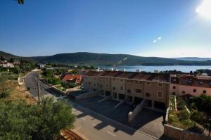 Gallery image of Panorama Sunset Apartments in Cres