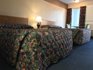 Posezení v ubytování American Inn Kansas City, KS