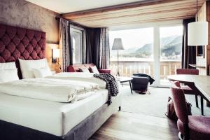 Posteľ alebo postele v izbe v ubytovaní Biohotel Bergzeit