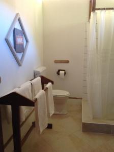 Koupelna v ubytování Statia Lodge
