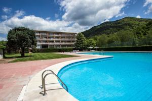 Swimmingpoolen hos eller tæt på Hotel Solana del Ter