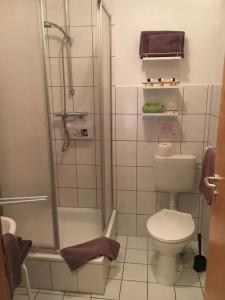 Koupelna v ubytování Dithmarscher Haus