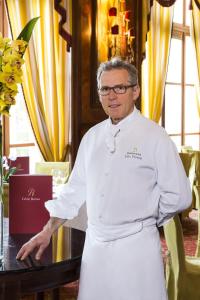 Гости Hôtel Barrière Le Royal Deauville