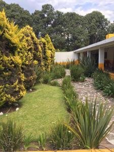 Φωτογραφία από το άλμπουμ του Hotel Finca los Girasoles σε Valle de Bravo +26 φωτογραφίες