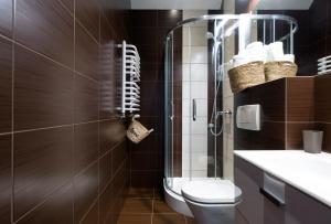 Łazienka w obiekcie Apartamenty Za Murem