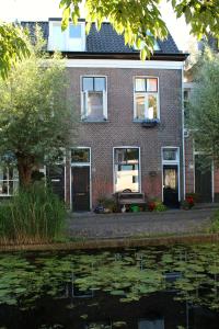 Afbeelding uit fotogalerij van B&B Gasthuis 288 in Delft