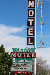 Certifikát, hodnocení, plakát nebo jiný dokument vystavený v ubytování Starlite Motel